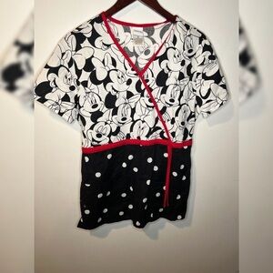 Disney Minnie Mouse scrub‎ top